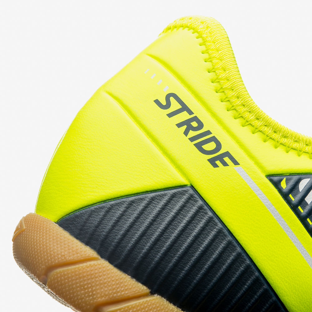 Chuteira Futsal Umbro Stride
