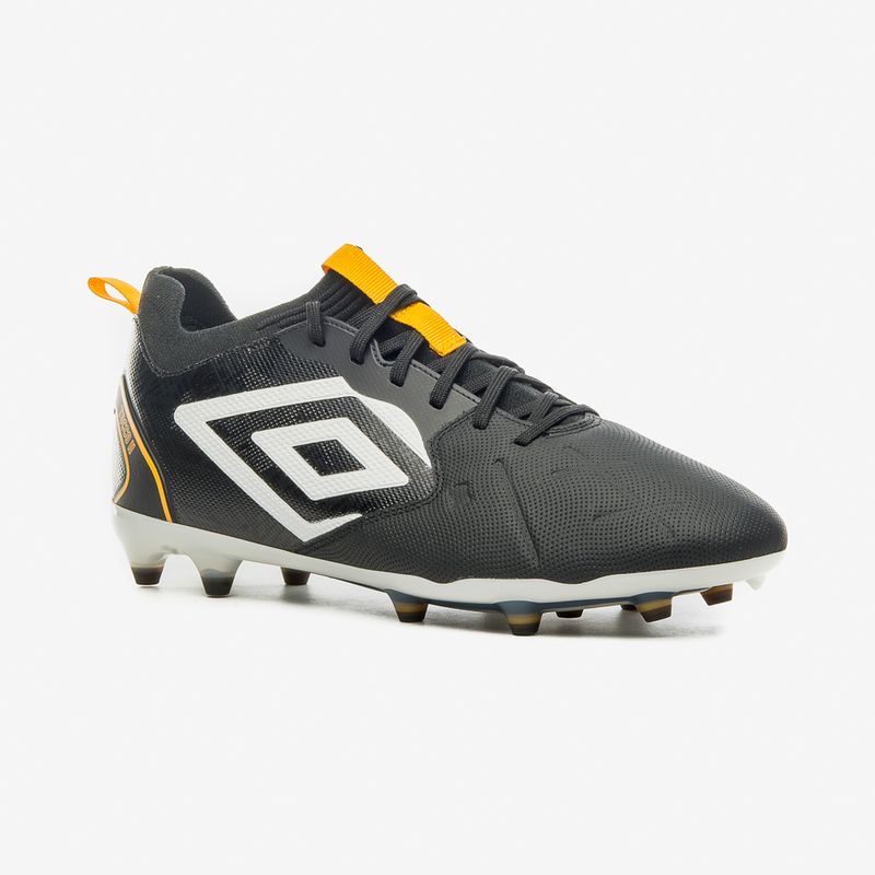 Chuteira Campo Umbro Tocco II Pro Fg