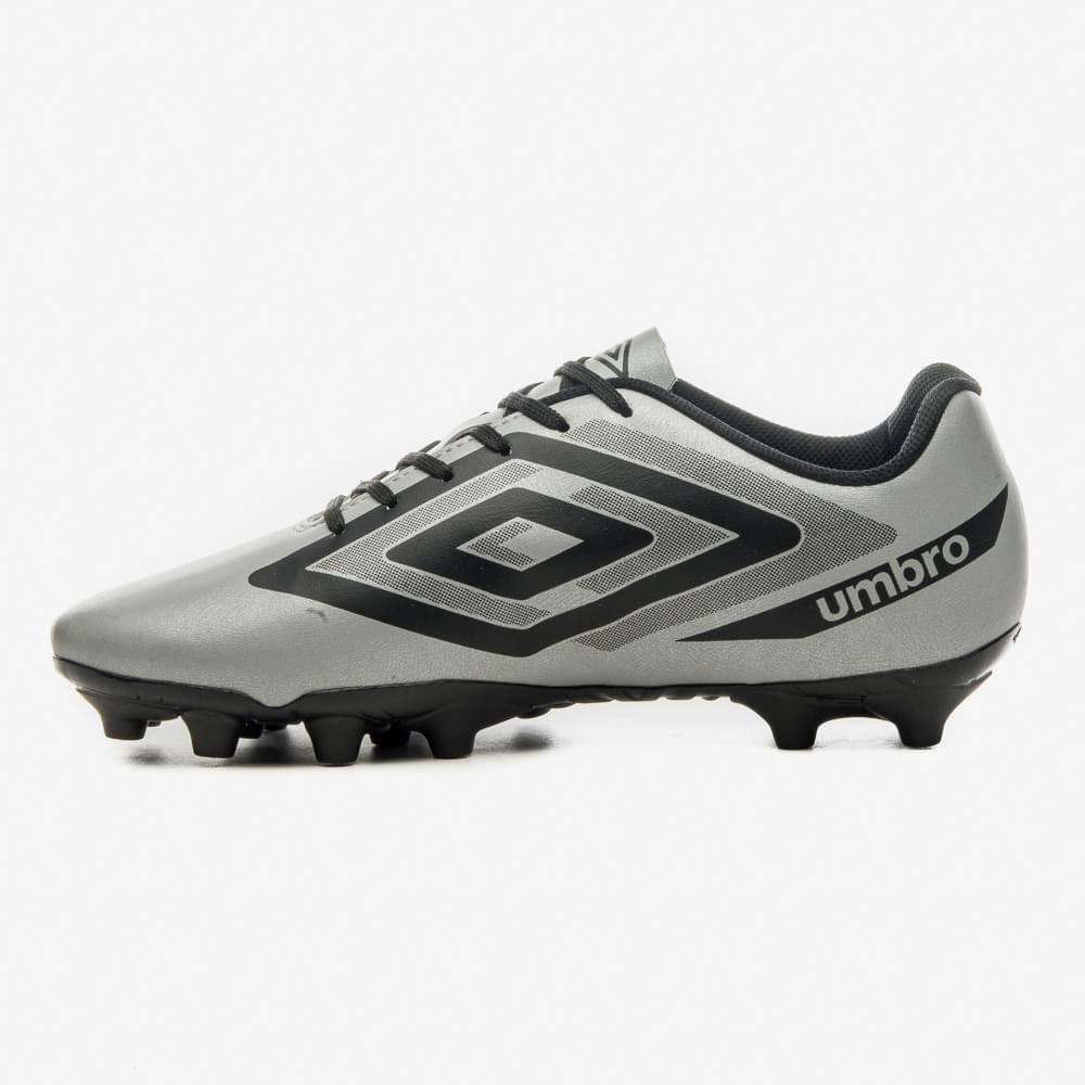 Chuteira Campo Umbro Beat