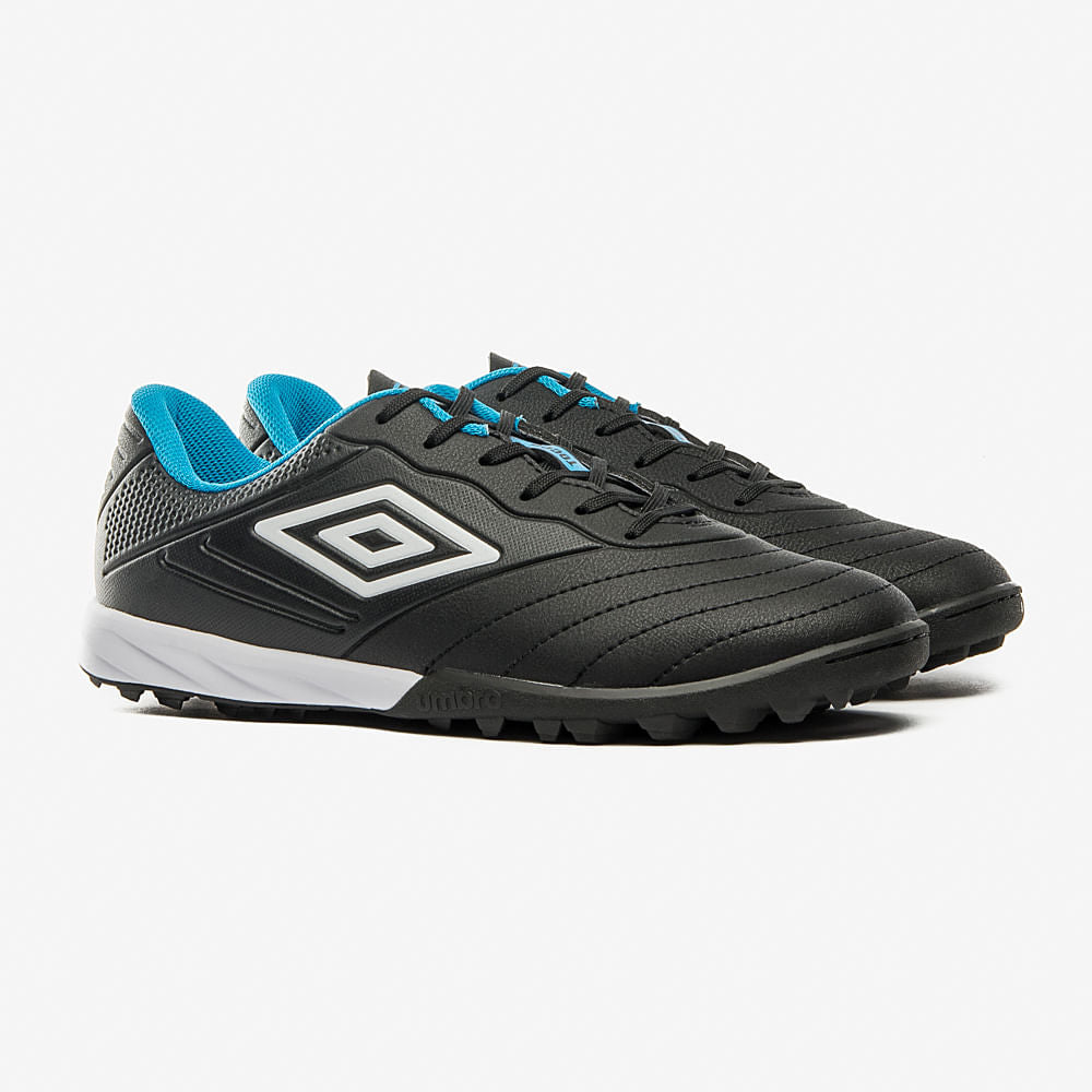 Chuteira Society Umbro Tocco III Club
