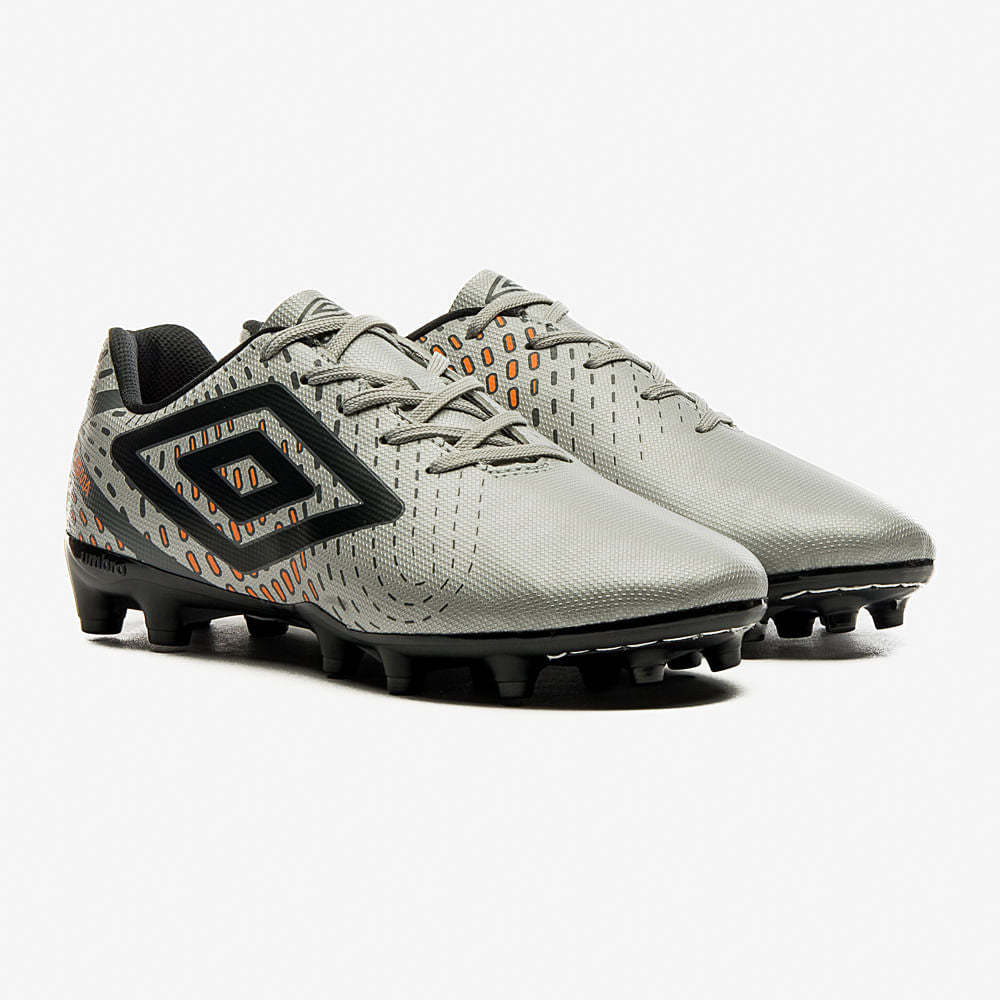 Chuteira Campo Umbro Plasma Cinza