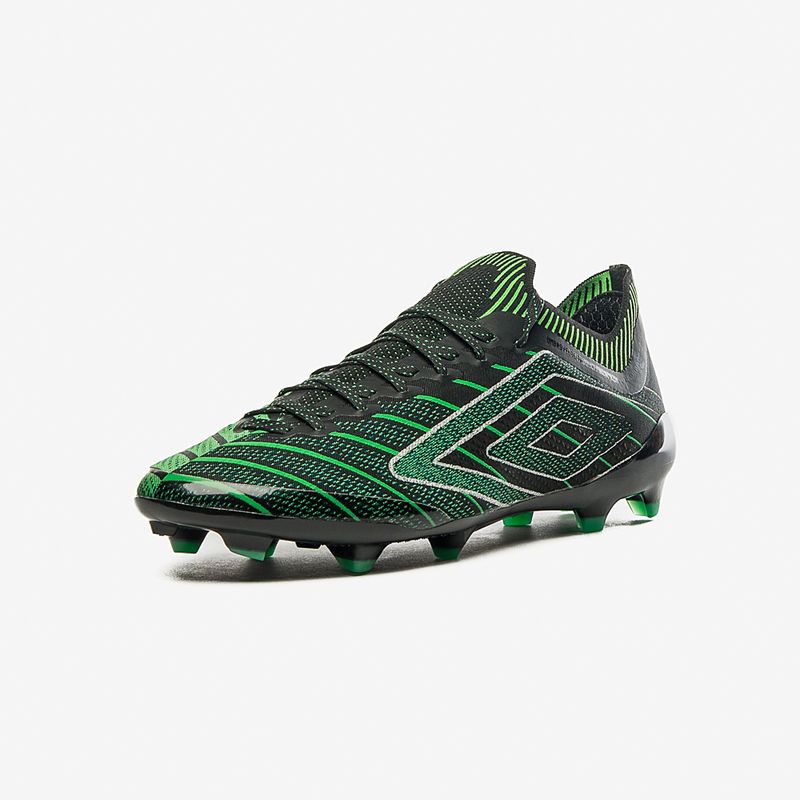 Chuteira Campo Umbro Velocita Elixir Pro Fg