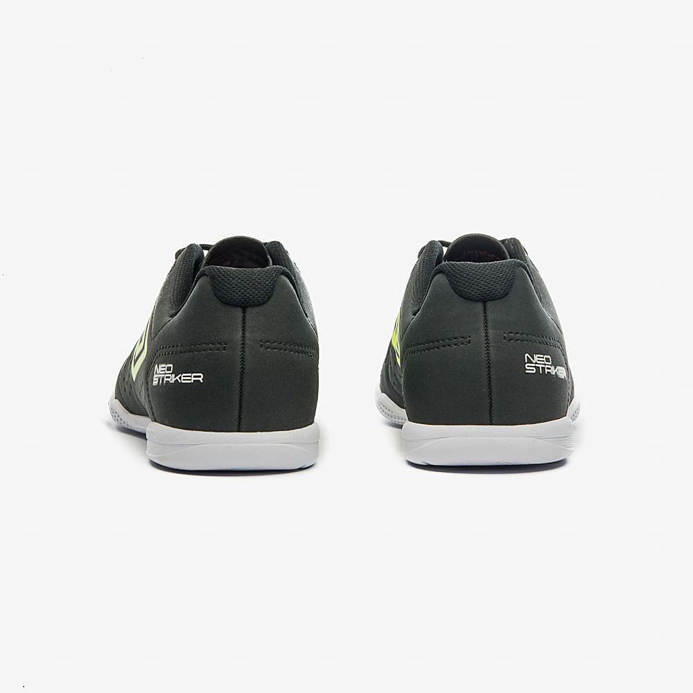 Chuteira Futsal Umbro Neo Striker