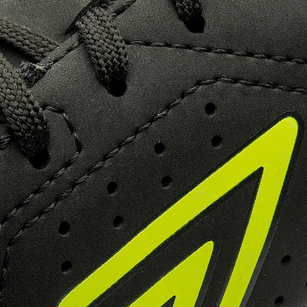 Chuteira Futsal Umbro Neo Striker