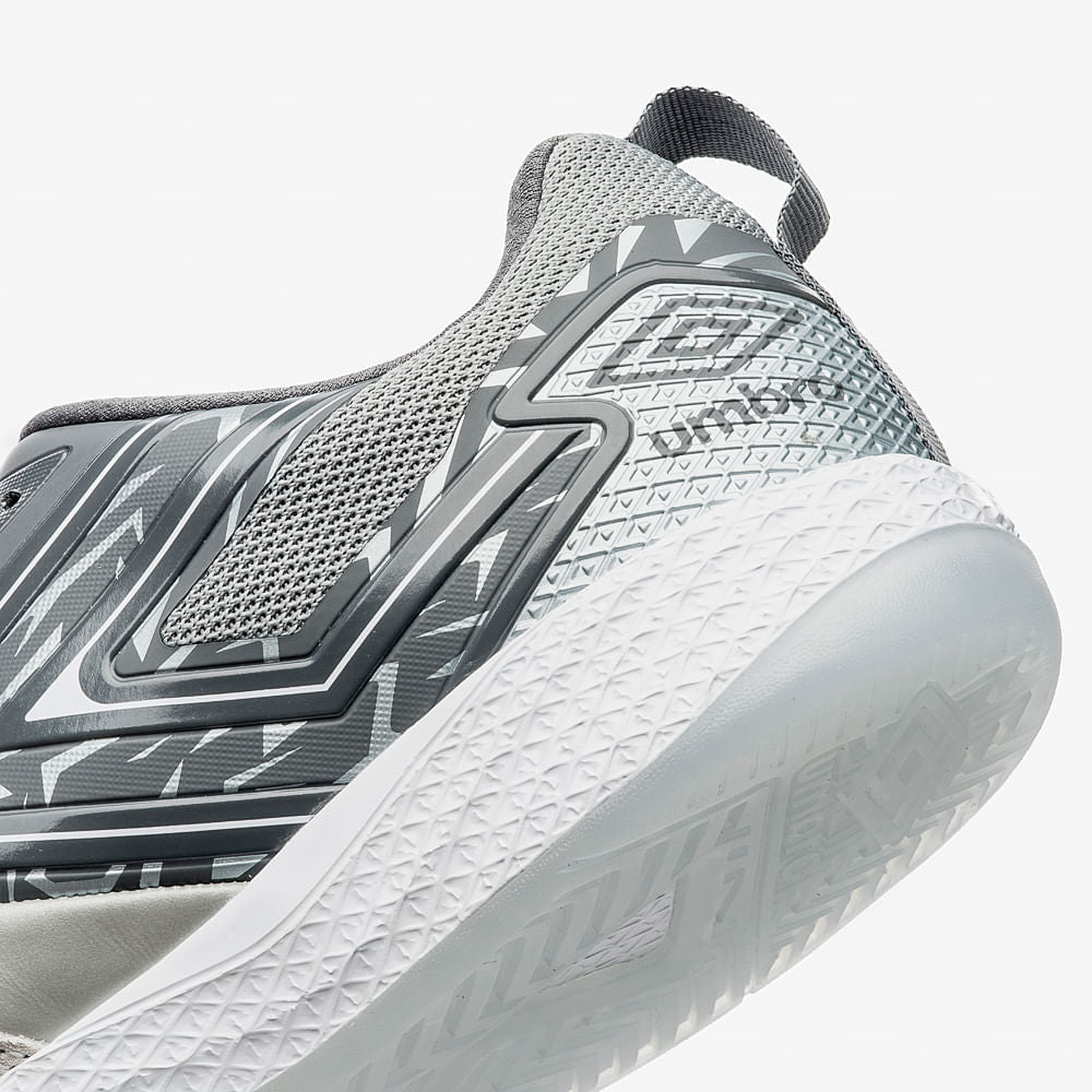 Chuteira Futsal Umbro Pro 5 Tool Box Bump